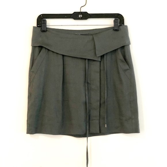 Vince Foldover Waistband Linen Skirt in Army Green - Picture 4 of 8